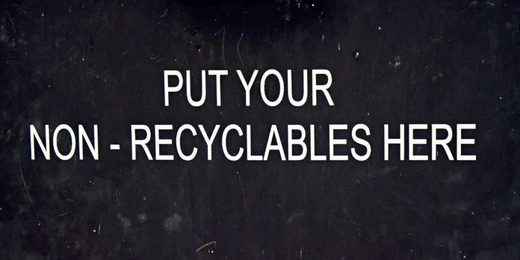 Non Recyclable Sign for Garden Hoses